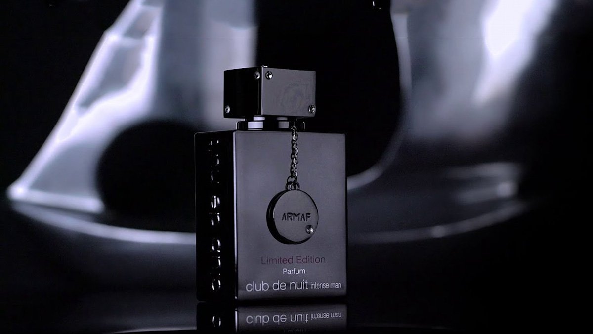 Expert Review of Armaf Club De Nuit Man: The Aventus Killer? - My Perfume Shop
