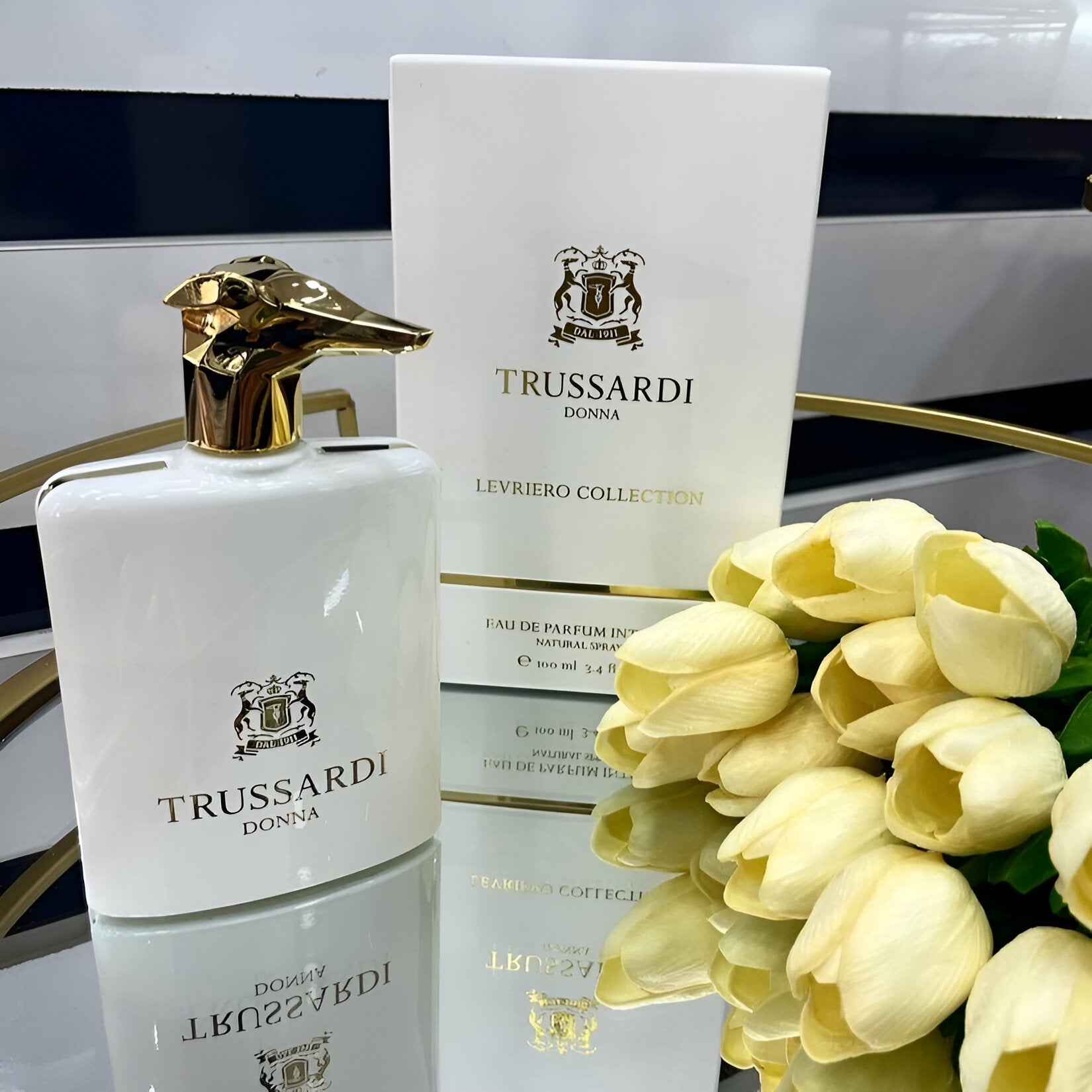 Trussardi donna levriero collection hot sale